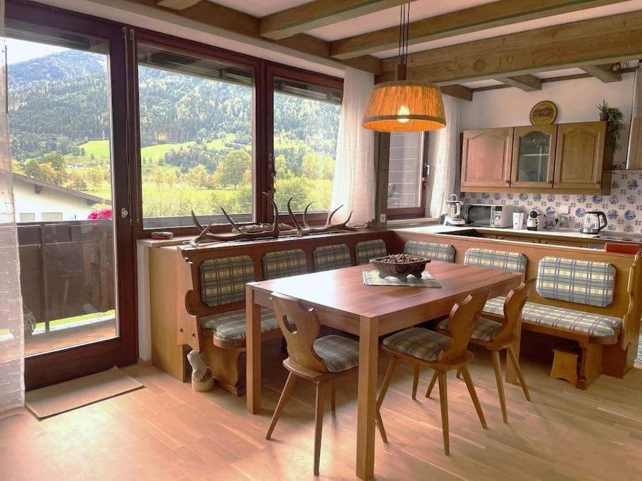 Alpenstueck Family Apartment-2 Bedrooms-80 Sqm-Free Parking Zell am See Exterior photo